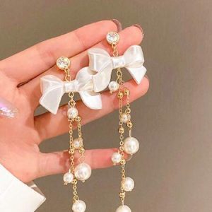 A Pair Of Fashionable Retro Bow Pendant Water Diamond Imitation Pearl Earrings, Luxurious And Gentle Style Earrings, Suitable For Women's Daily Life, Travel, Dating, Dining Parties, Beach Vacations, Back To School Season, Graduation Season To Wear, Holiday Gifts And Party Gifts. Multicolor