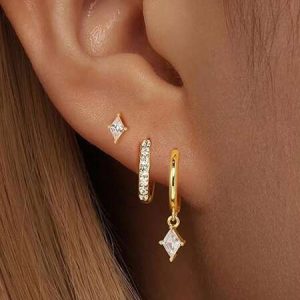 HOTNICE 3-Piece Set Of Fashionable Single Ear Diamond Shaped Pendant Earrings, Inlaid With Zirconia, Exquisite Cartilage Earrings, Porous Jewelry Earrings Golden 1